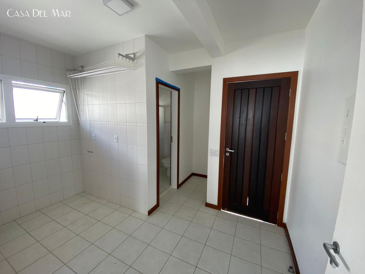 Cobertura à venda com 3 quartos, 247m² - Foto 32