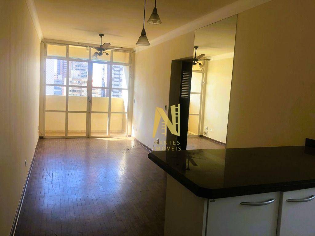 Apartamento à venda com 2 quartos, 57m² - Foto 1