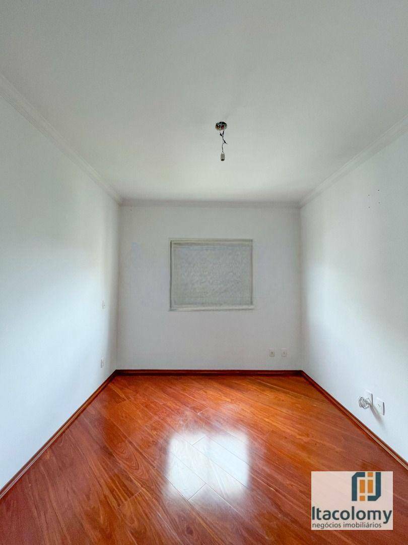 Apartamento à venda e aluguel com 3 quartos, 139m² - Foto 18