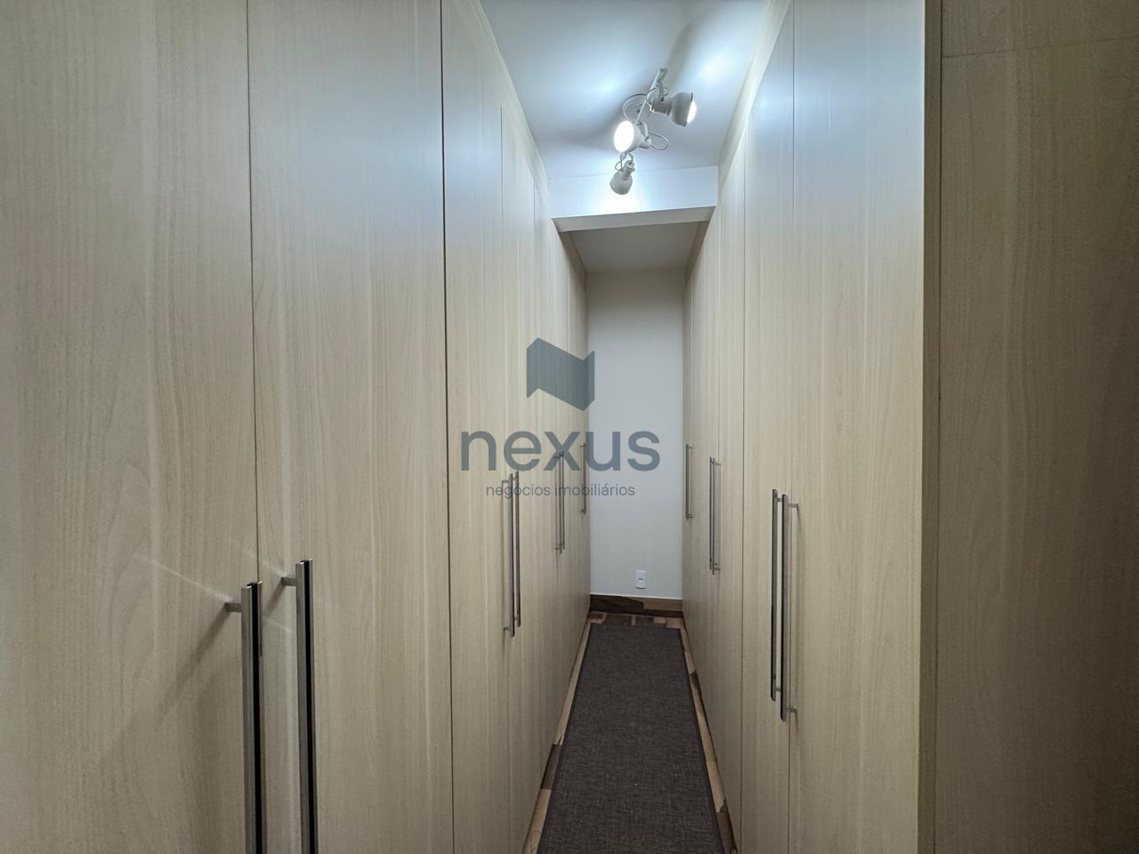 Casa à venda com 3 quartos, 400m² - Foto 22