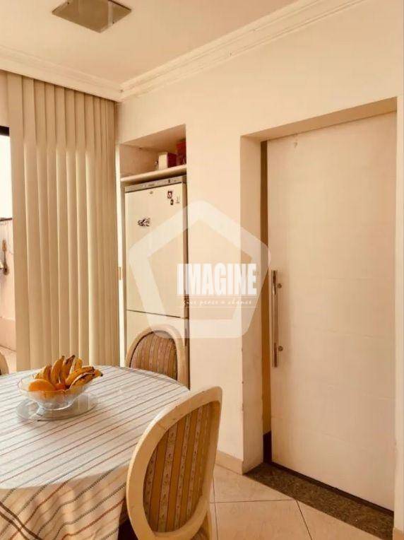 Cobertura à venda com 4 quartos, 180m² - Foto 26