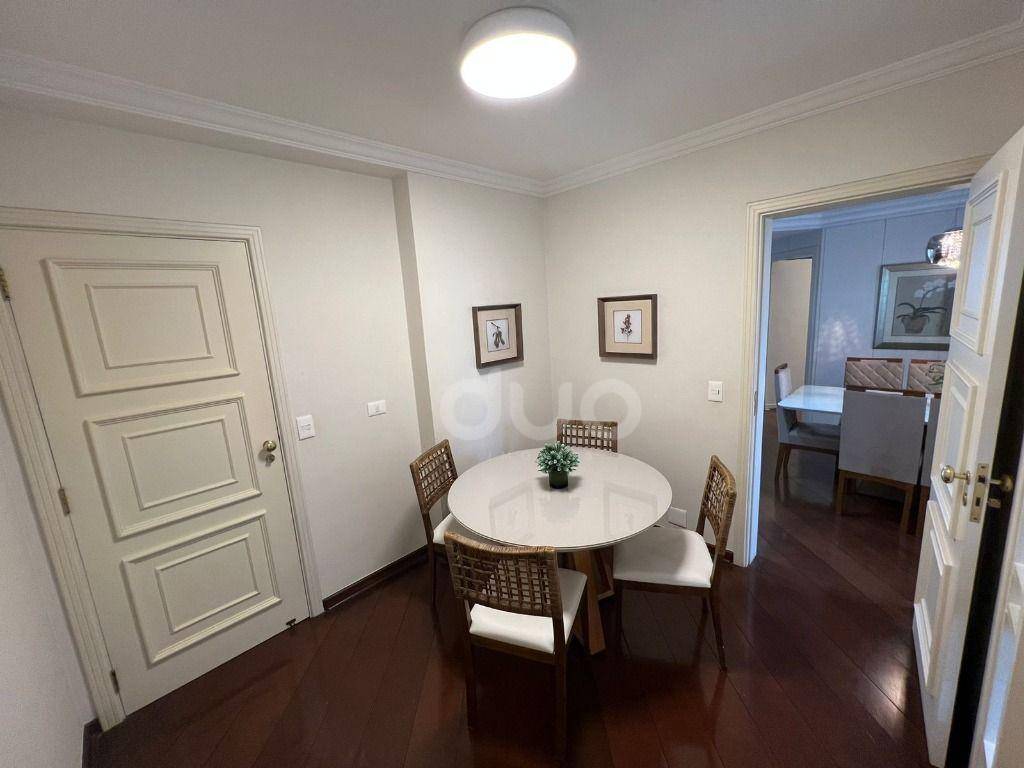 Apartamento à venda com 3 quartos, 227m² - Foto 40