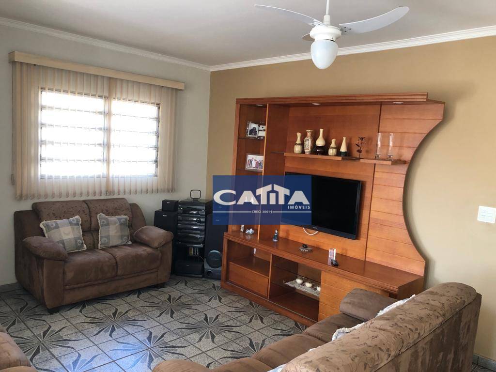 Sobrado à venda com 5 quartos, 375m² - Foto 1