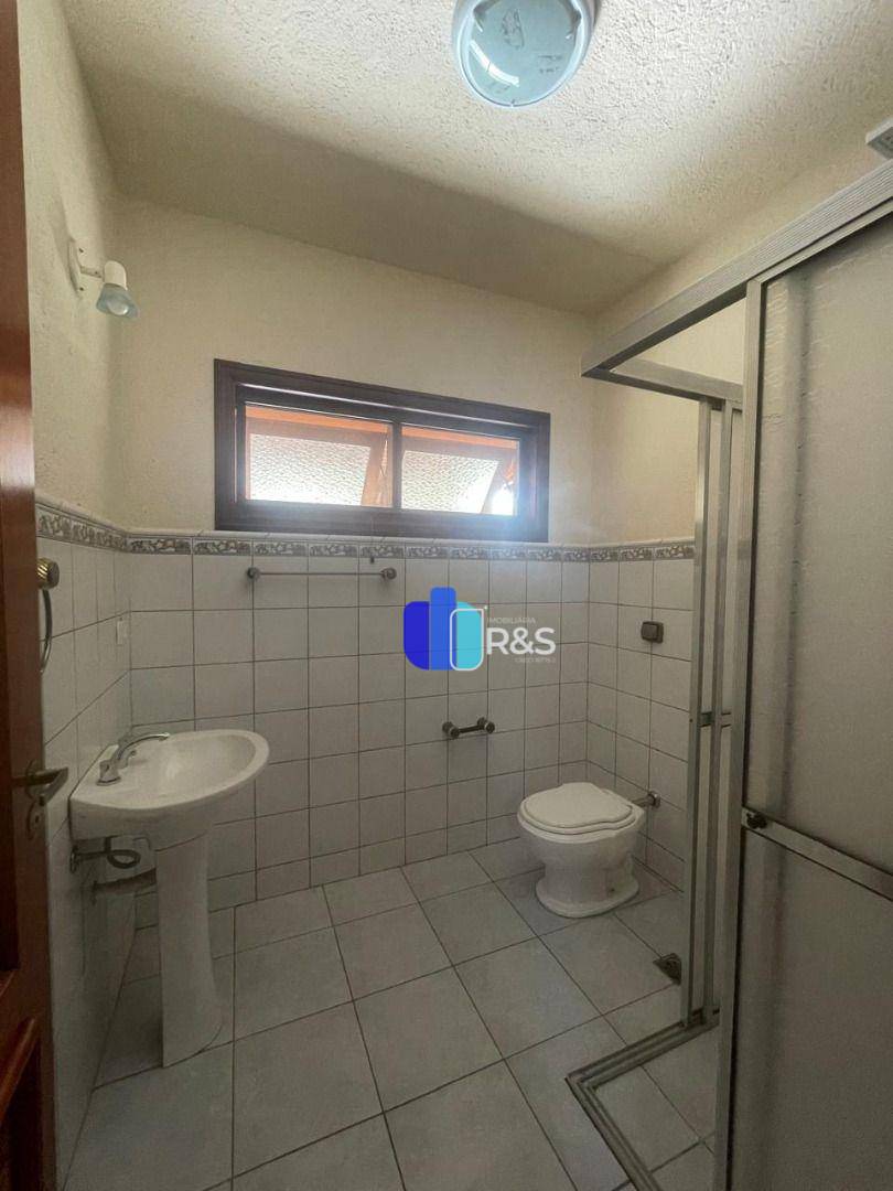 Casa de Condomínio à venda com 5 quartos, 305m² - Foto 20