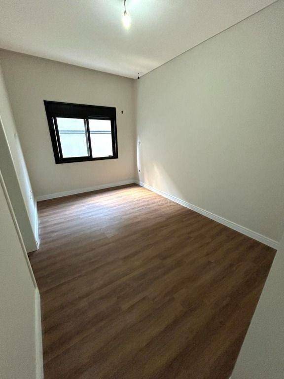 Casa de Condomínio à venda com 3 quartos, 220m² - Foto 10