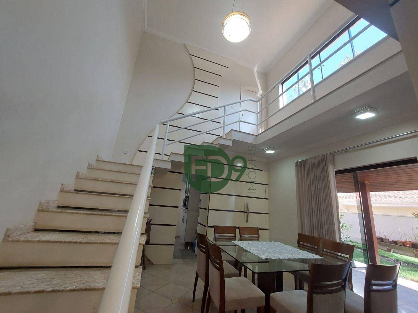 Casa à venda com 3 quartos, 267m² - Foto 10