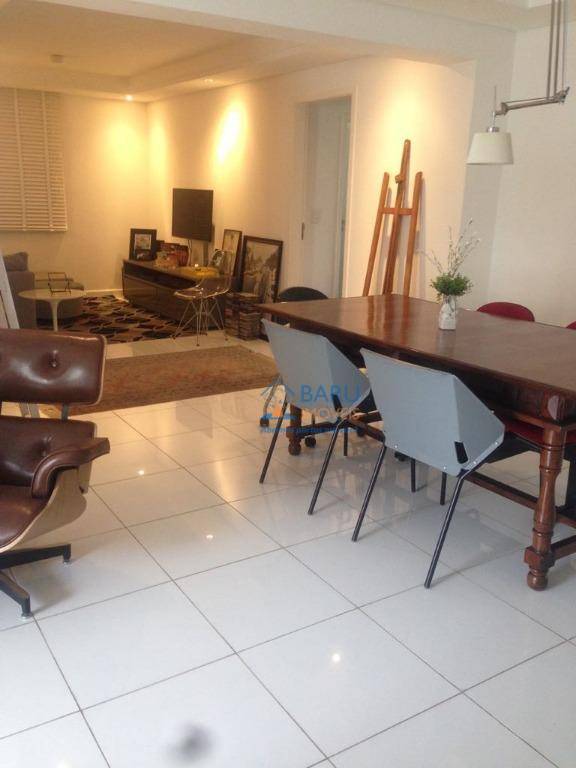 Cobertura à venda com 2 quartos, 230m² - Foto 3