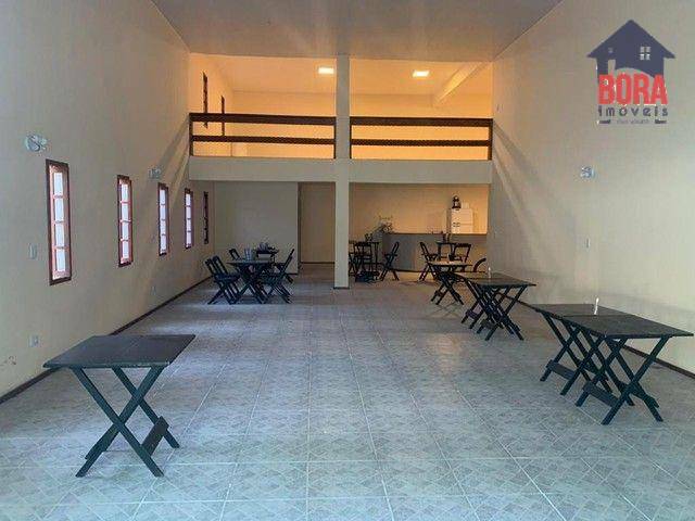 Casa de Condomínio à venda com 3 quartos, 450m² - Foto 10