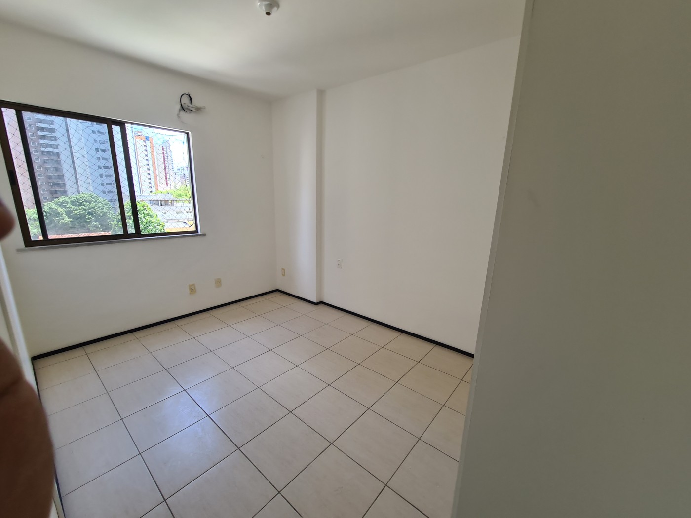 Apartamento para alugar com 2 quartos, 83m² - Foto 7