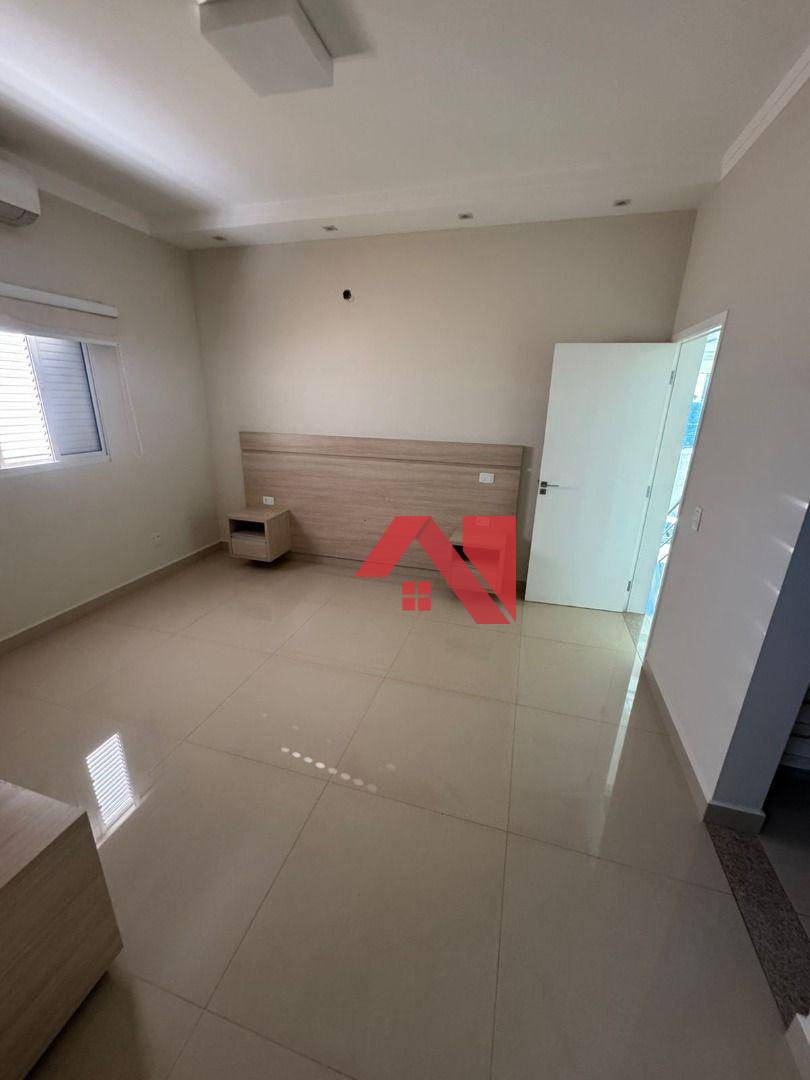 Sobrado para alugar com 3 quartos, 234m² - Foto 5