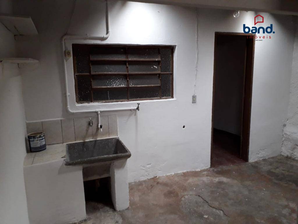 Casa à venda com 2 quartos, 100m² - Foto 13