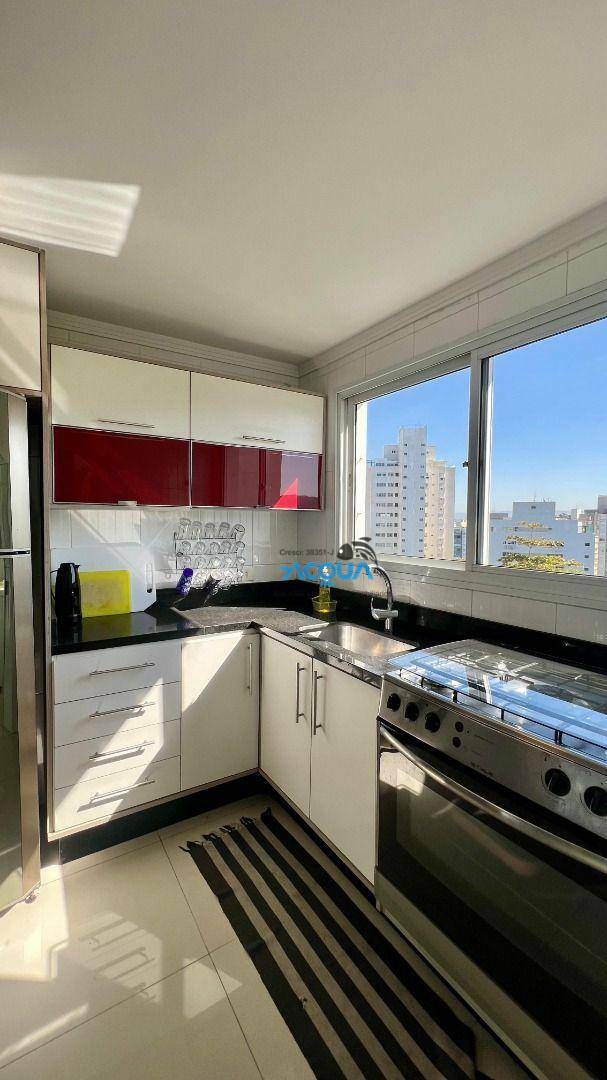 Apartamento à venda com 3 quartos, 187m² - Foto 8