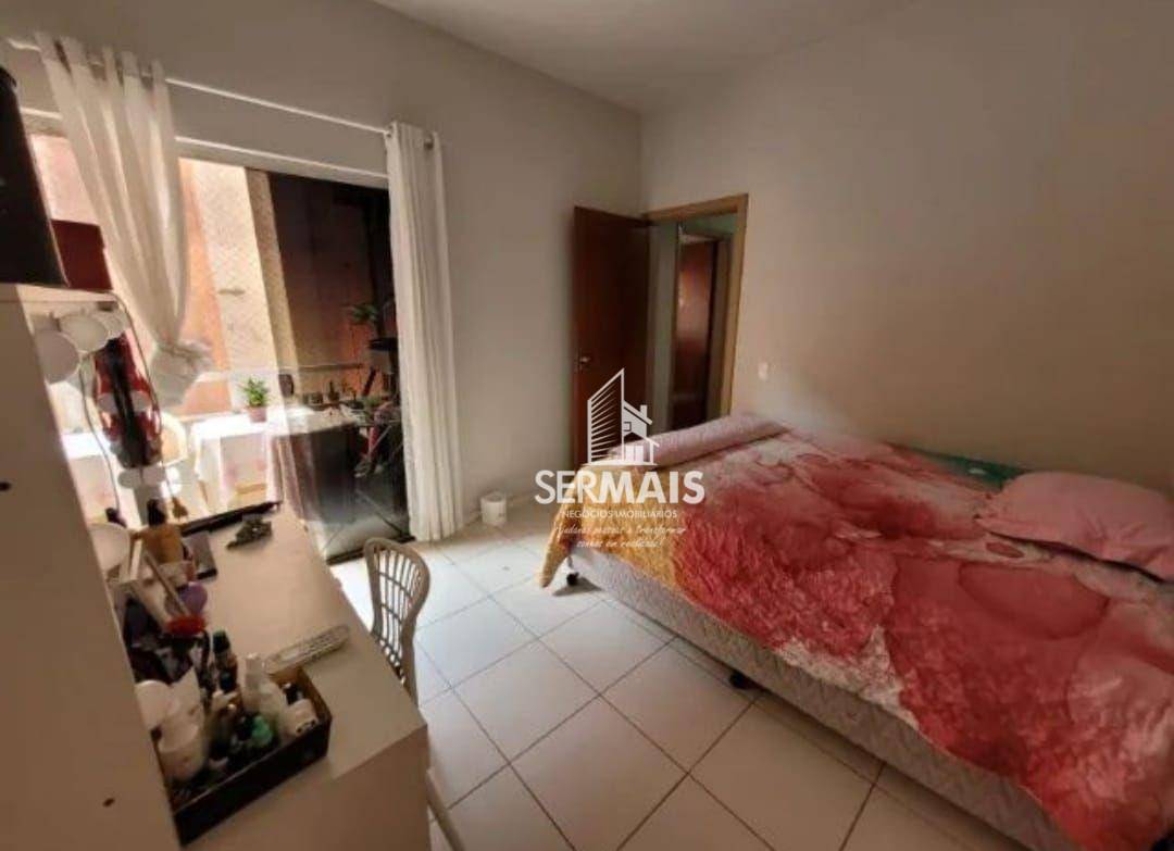 Apartamento à venda com 2 quartos, 70m² - Foto 4