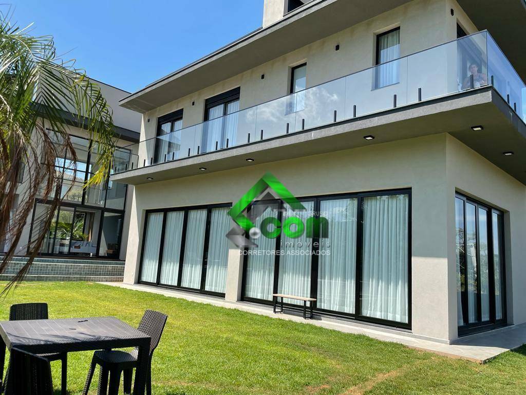 Casa de Condomínio para alugar com 4 quartos, 435m² - Foto 6