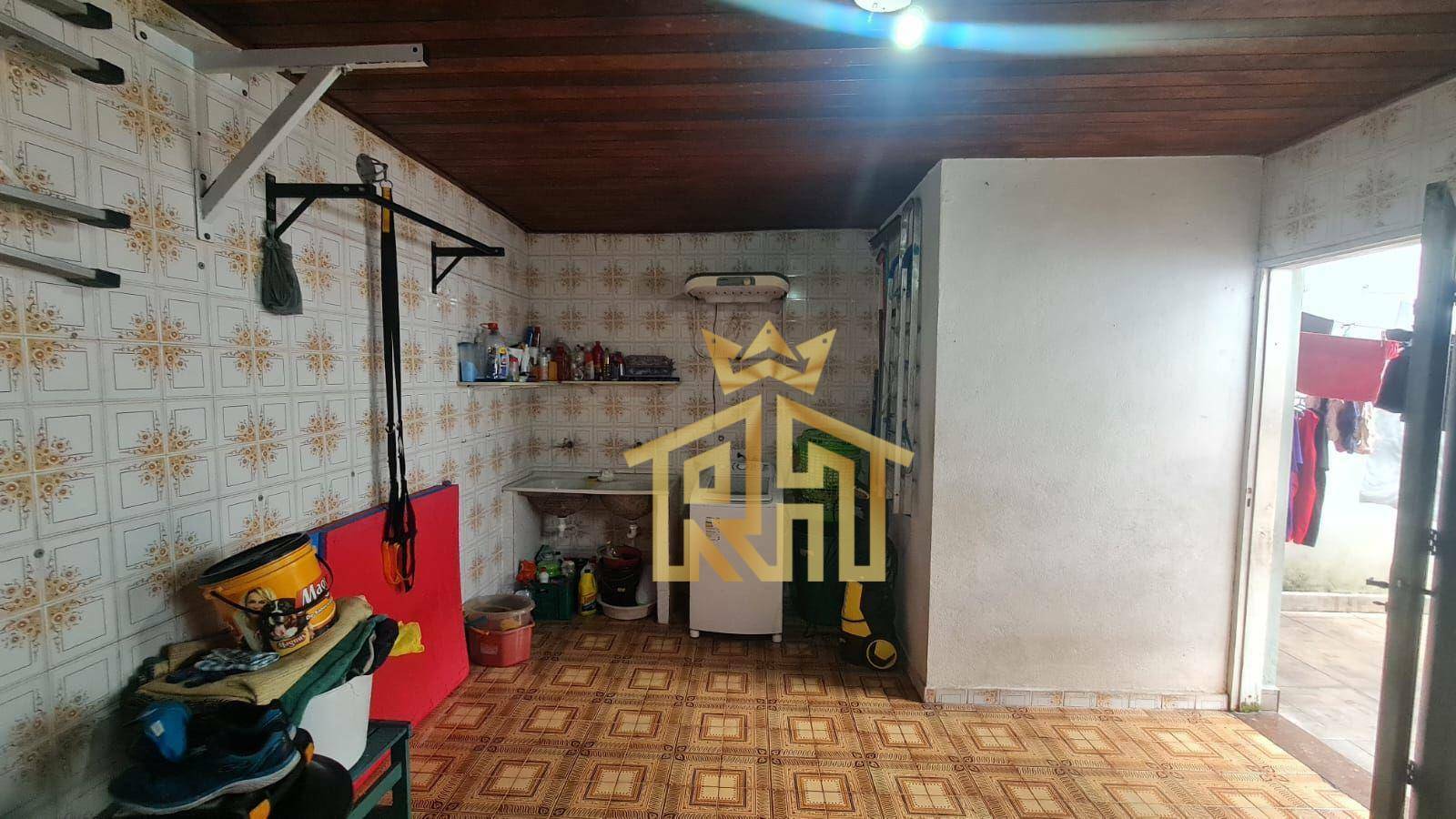 Casa à venda com 3 quartos, 195m² - Foto 18