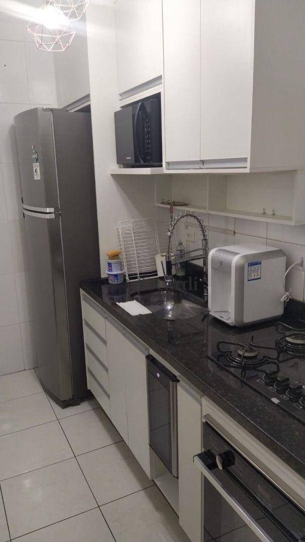 Apartamento à venda com 3 quartos, 70m² - Foto 7