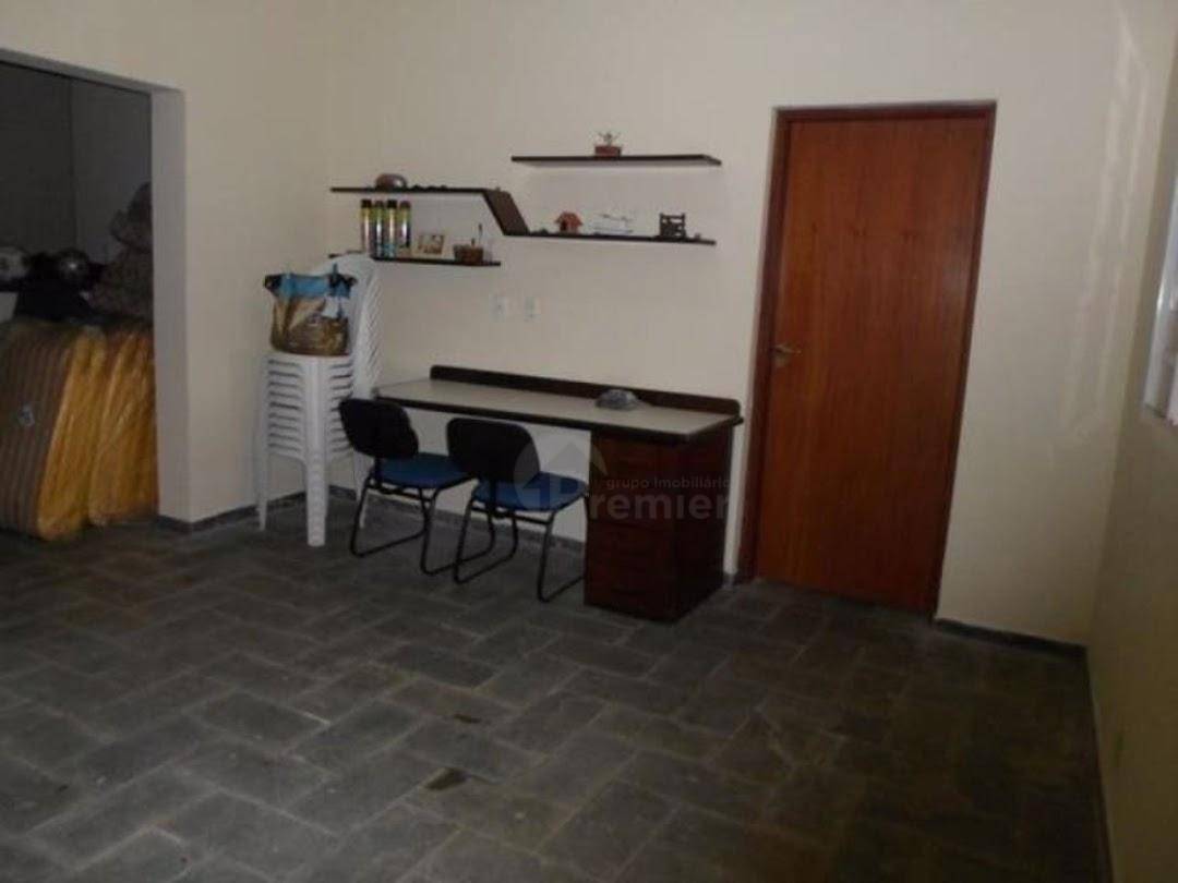 Chácara à venda com 5 quartos, 800m² - Foto 47