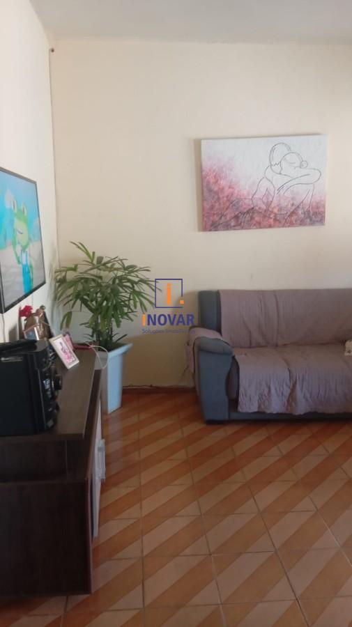 Casa à venda com 3 quartos, 360m² - Foto 4