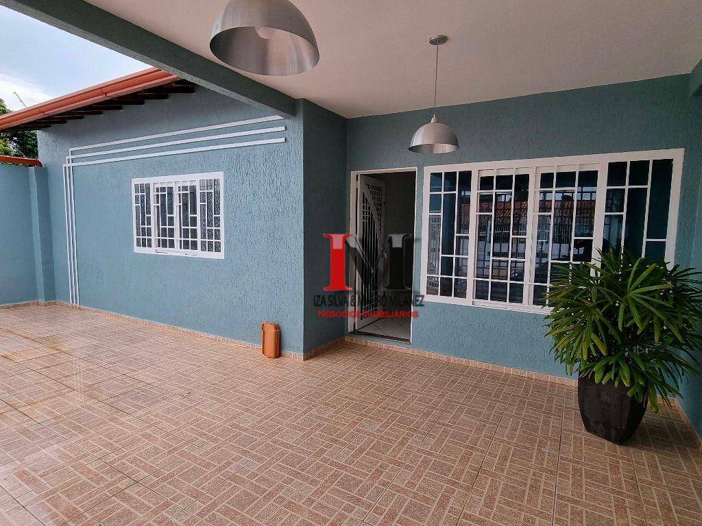 Casa para alugar com 3 quartos, 200m² - Foto 42