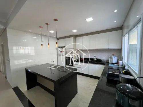 Casa de Condomínio à venda com 4 quartos, 248m² - Foto 5