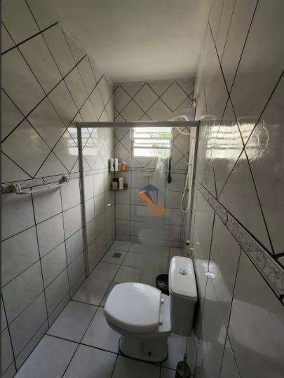 Casa à venda com 3 quartos, 200m² - Foto 19