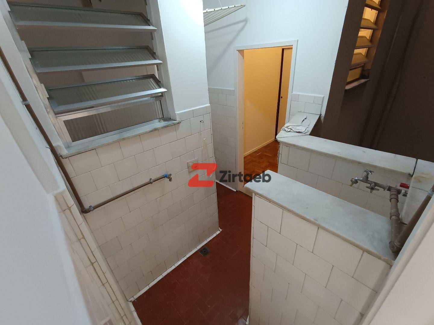 Apartamento para alugar com 1 quarto, 41m² - Foto 11