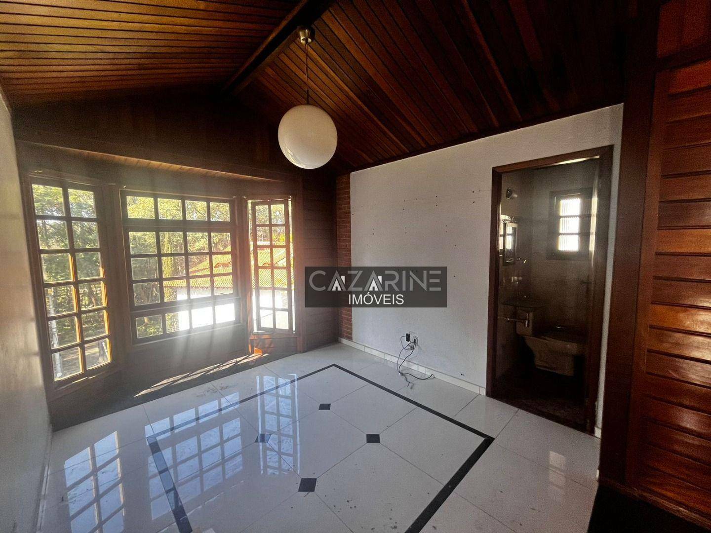 Casa à venda e aluguel com 3 quartos, 200m² - Foto 7