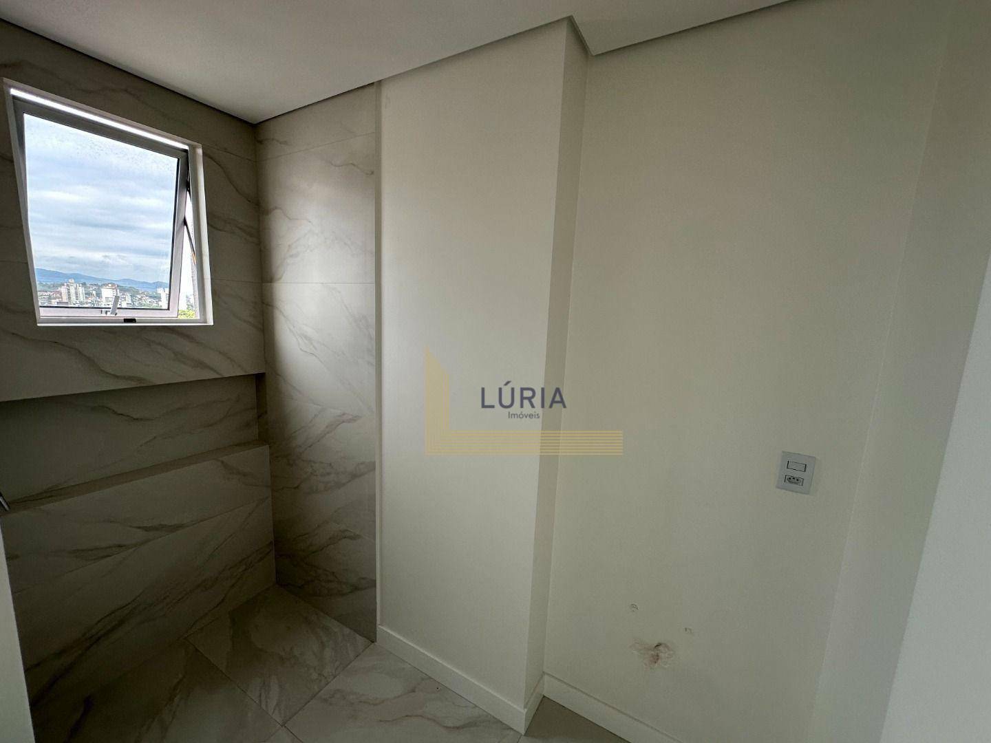 Apartamento à venda com 3 quartos, 151m² - Foto 21