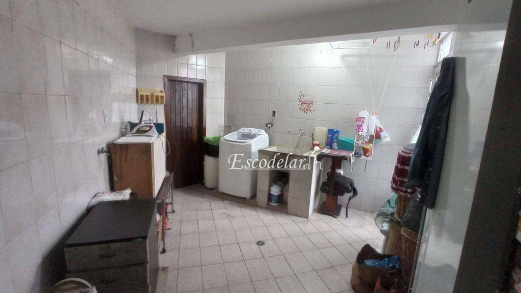 Sobrado à venda com 2 quartos, 216m² - Foto 23