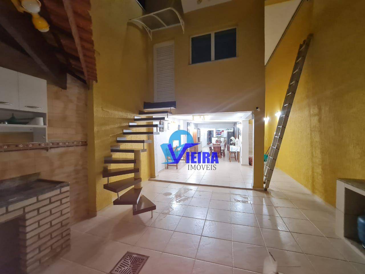 Sobrado à venda com 3 quartos, 300m² - Foto 40