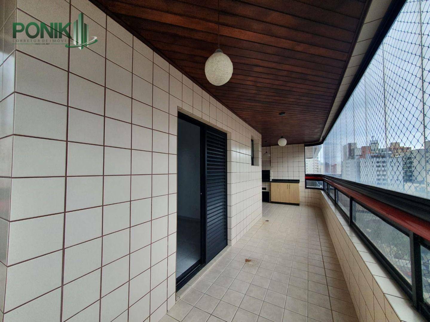 Apartamento à venda com 3 quartos, 131m² - Foto 7