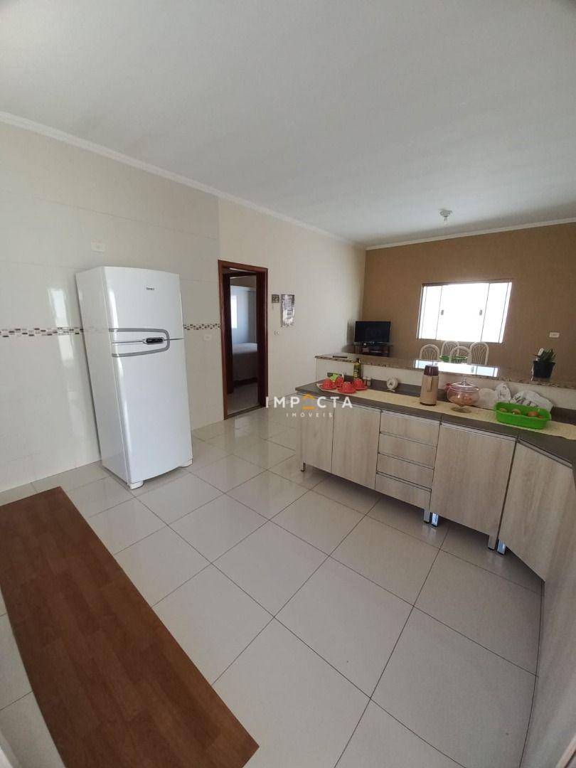 Casa à venda com 3 quartos, 159m² - Foto 14