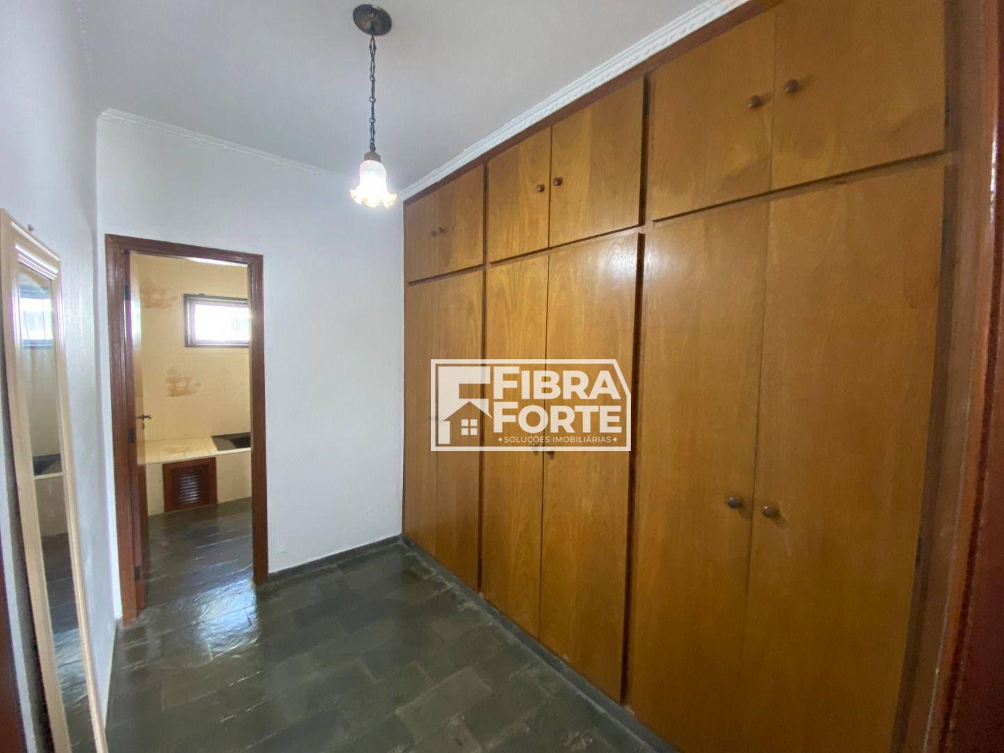 Casa à venda com 5 quartos, 405m² - Foto 25