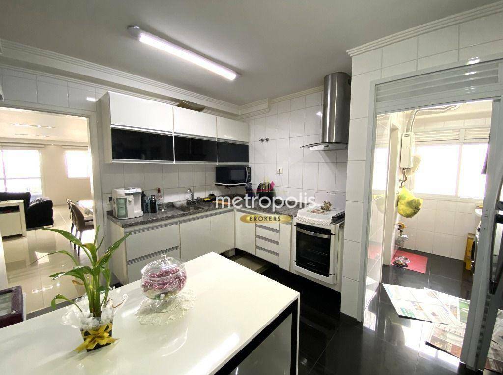 Apartamento à venda com 3 quartos, 133m² - Foto 22