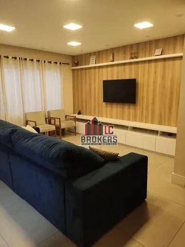 Casa para alugar com 3 quartos, 250m² - Foto 21