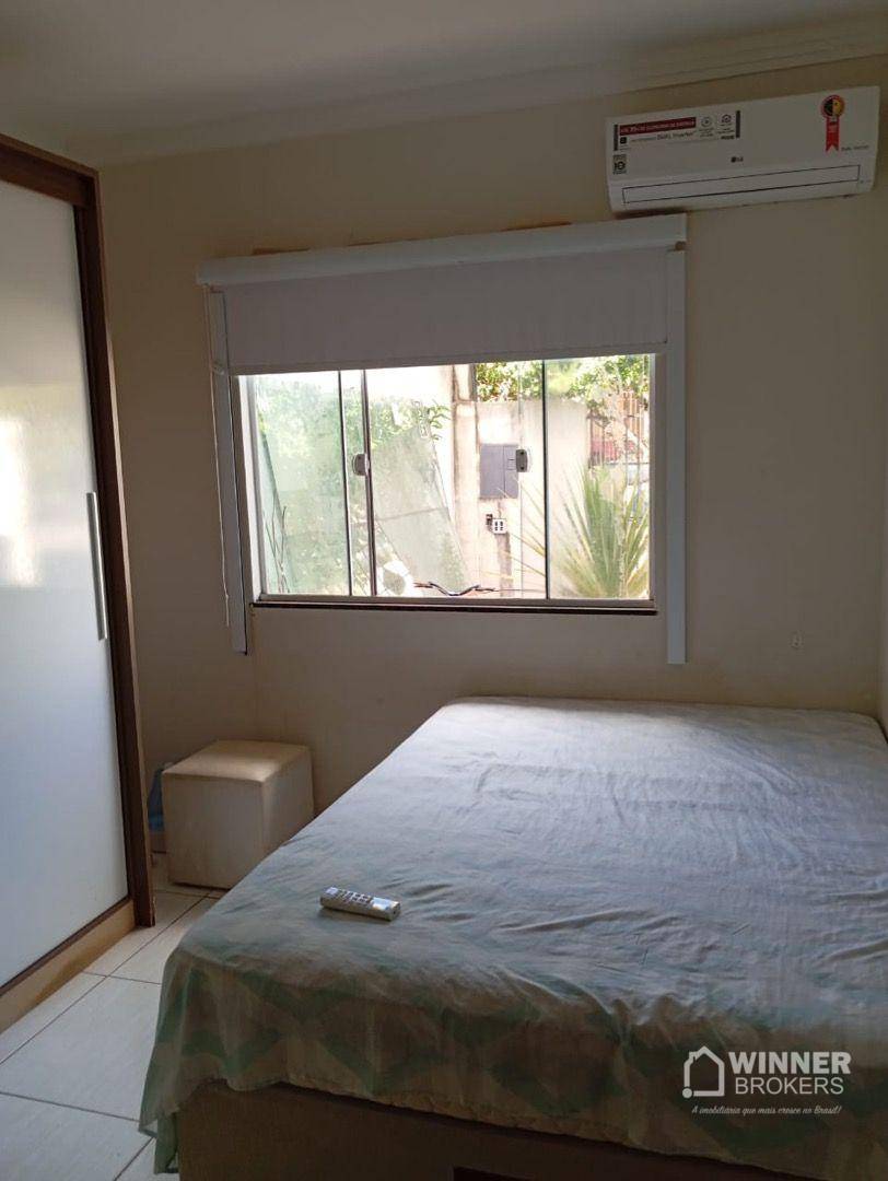 Casa à venda com 3 quartos, 76m² - Foto 2