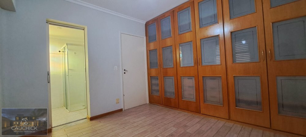 Apartamento à venda com 3 quartos, 116m² - Foto 27