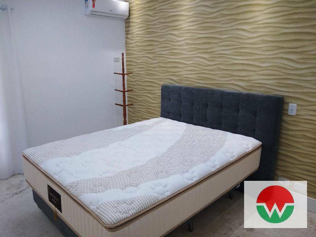 Casa de Condomínio à venda com 4 quartos, 300m² - Foto 10