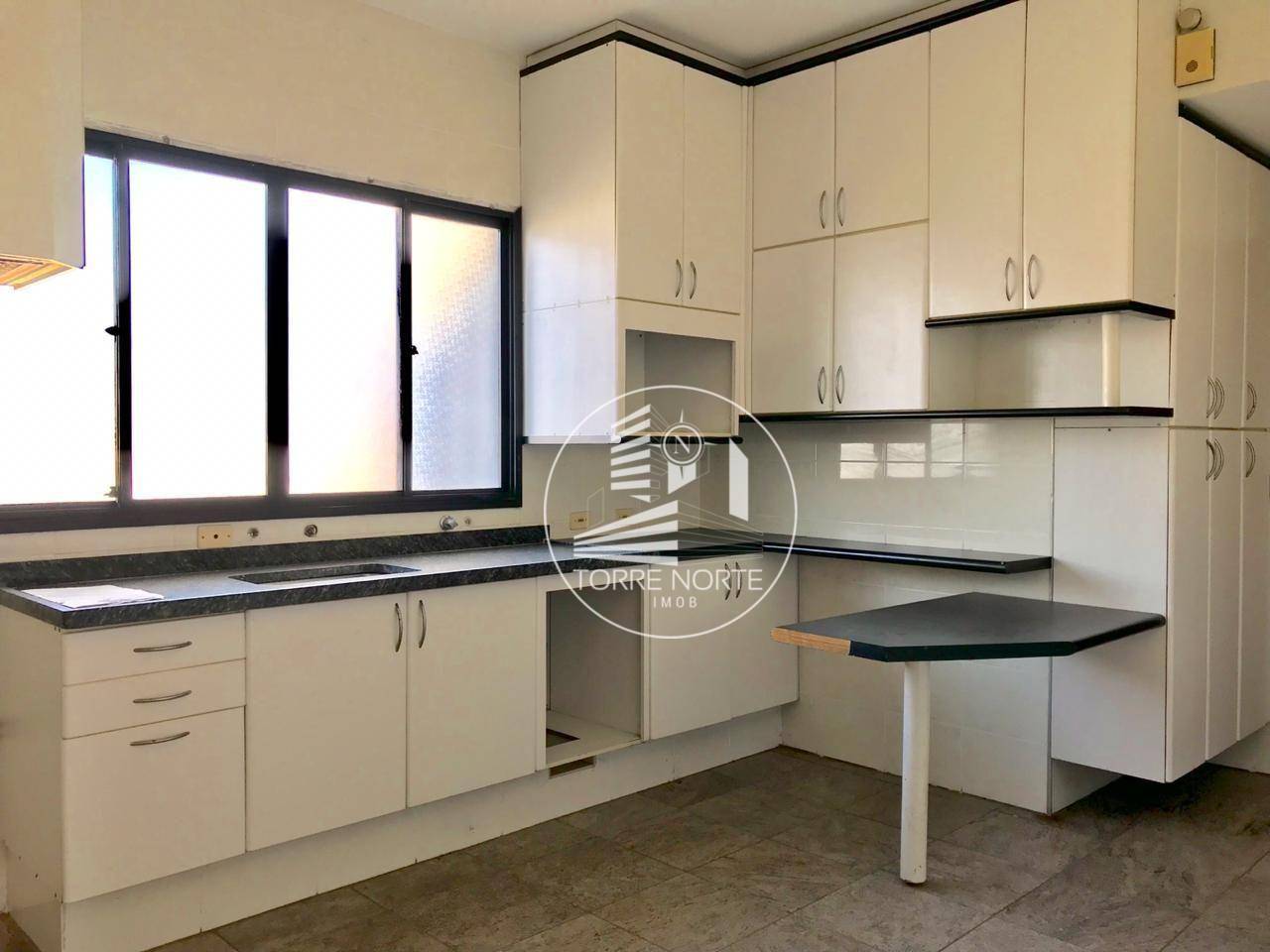 Cobertura à venda com 3 quartos, 269m² - Foto 6