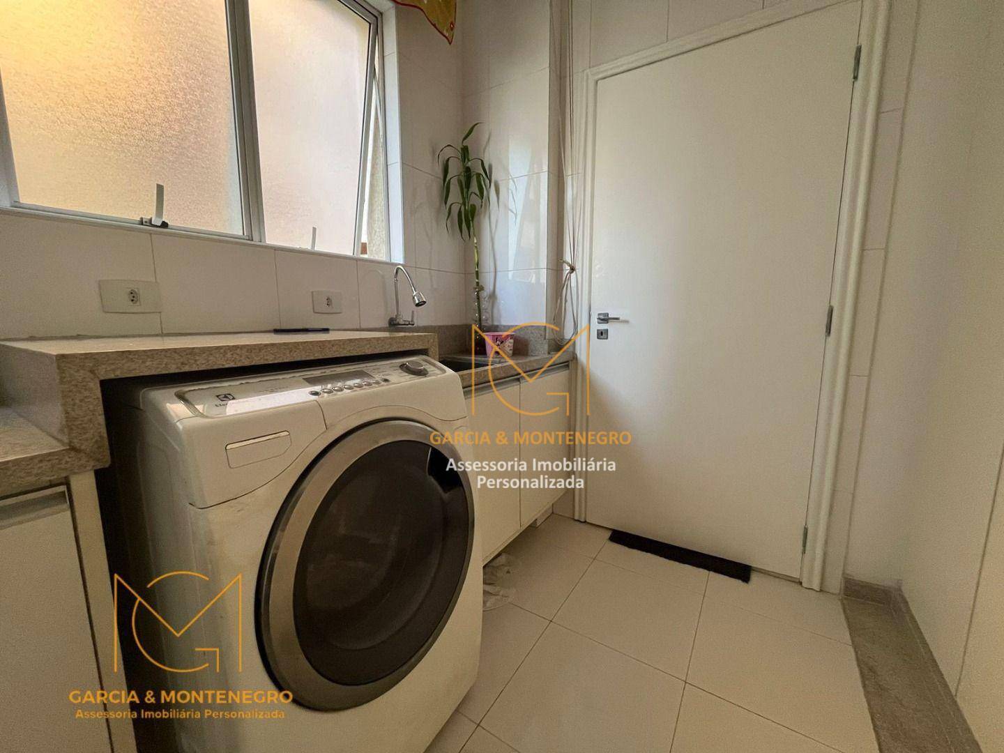 Apartamento à venda com 3 quartos, 140m² - Foto 26