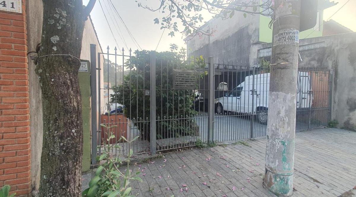 Prédio Inteiro para alugar com 4 quartos, 208m² - Foto 1