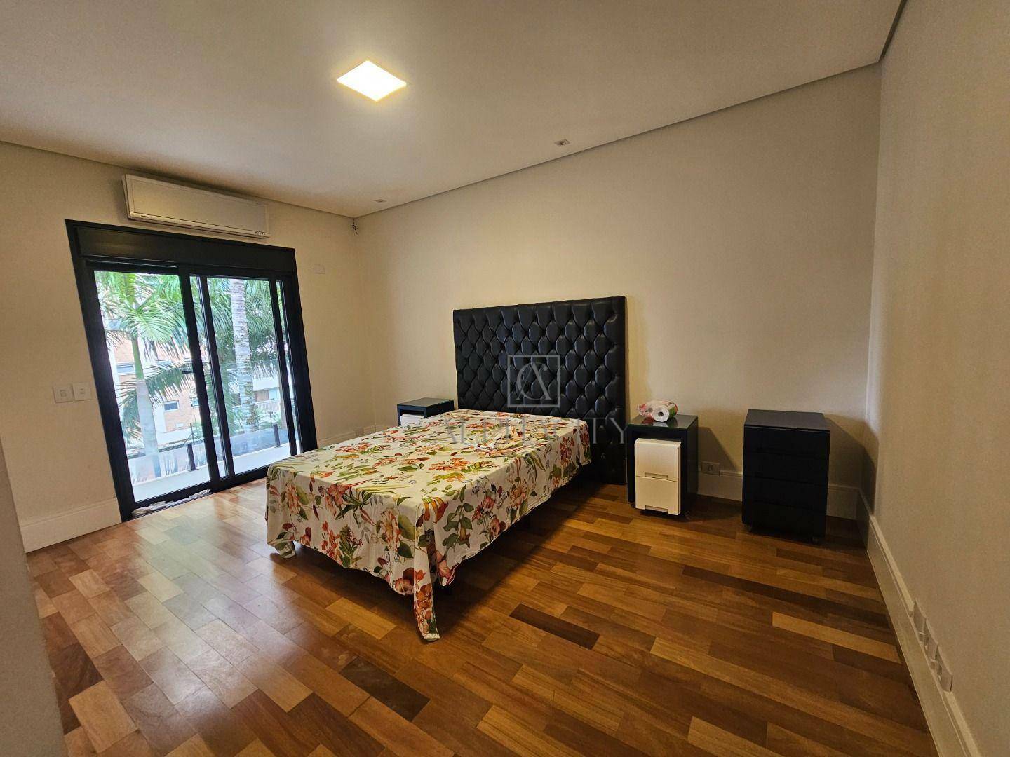 Casa de Condomínio à venda e aluguel com 4 quartos, 650m² - Foto 25