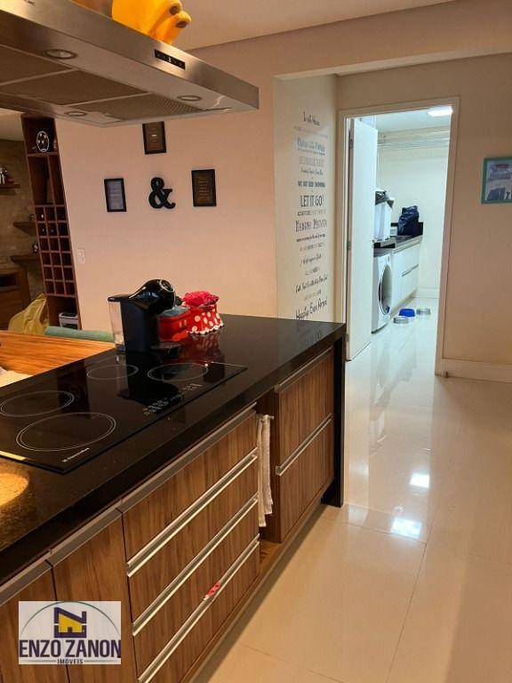 Apartamento à venda com 3 quartos, 123m² - Foto 13