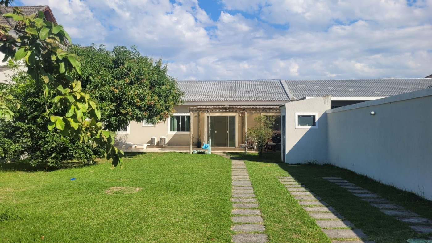 Casa de Condomínio à venda com 2 quartos, 360m² - Foto 3