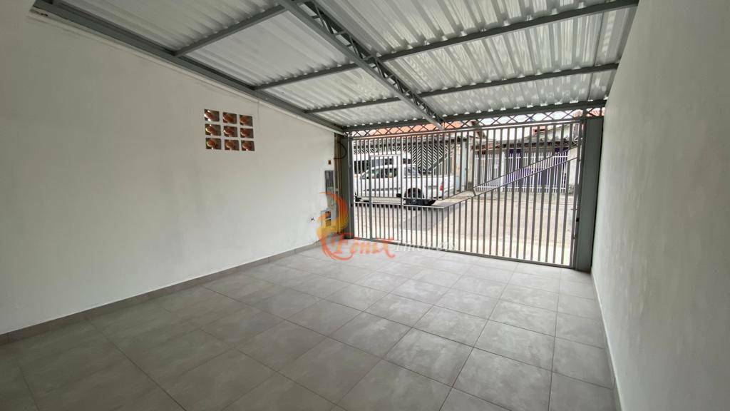 Sobrado à venda com 4 quartos, 142m² - Foto 2