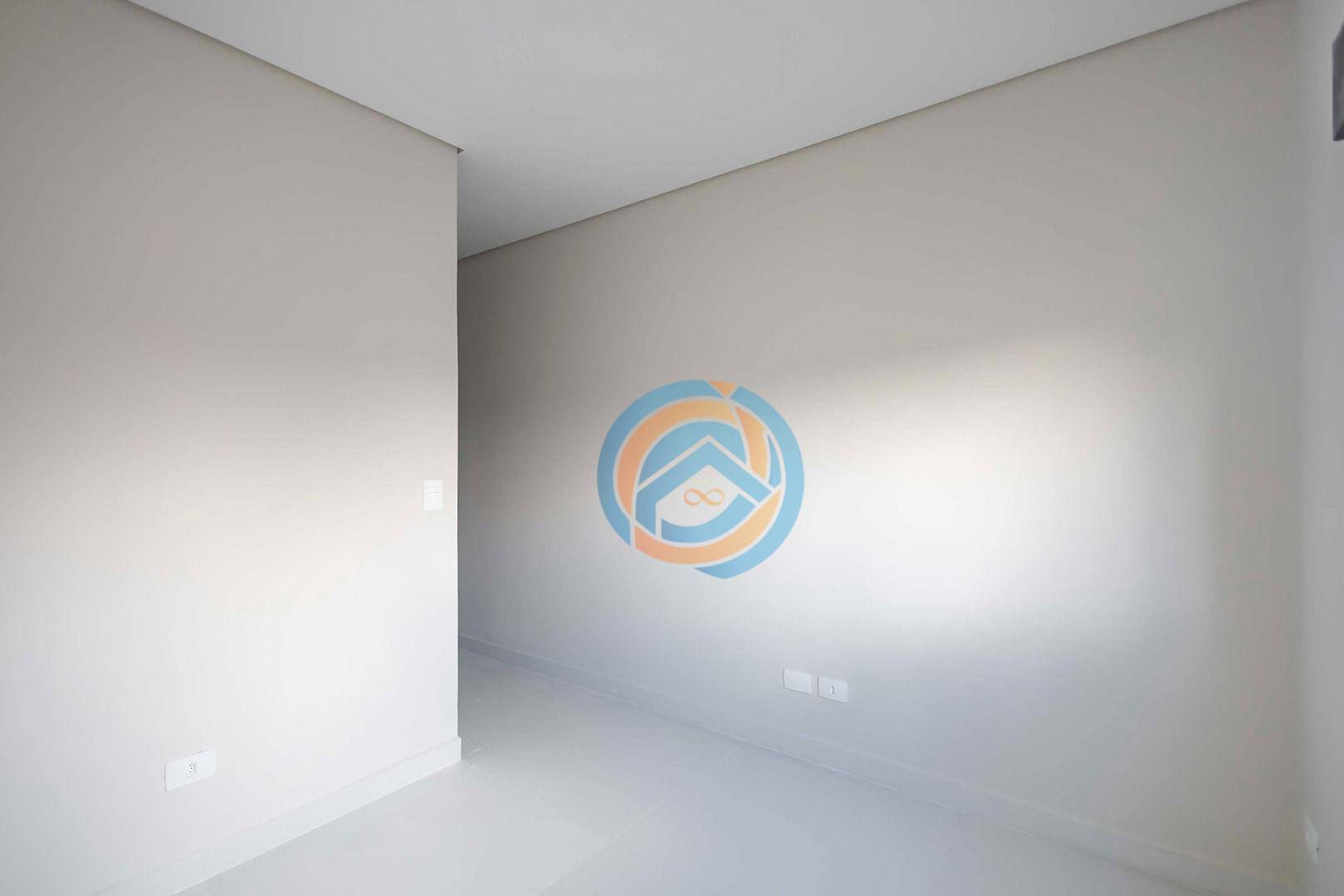 Casa à venda com 2 quartos, 52m² - Foto 19
