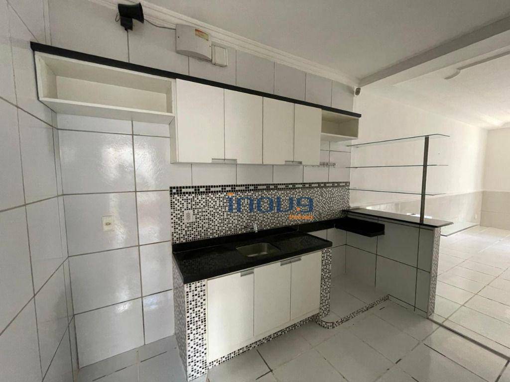 Casa à venda com 2 quartos, 65m² - Foto 15