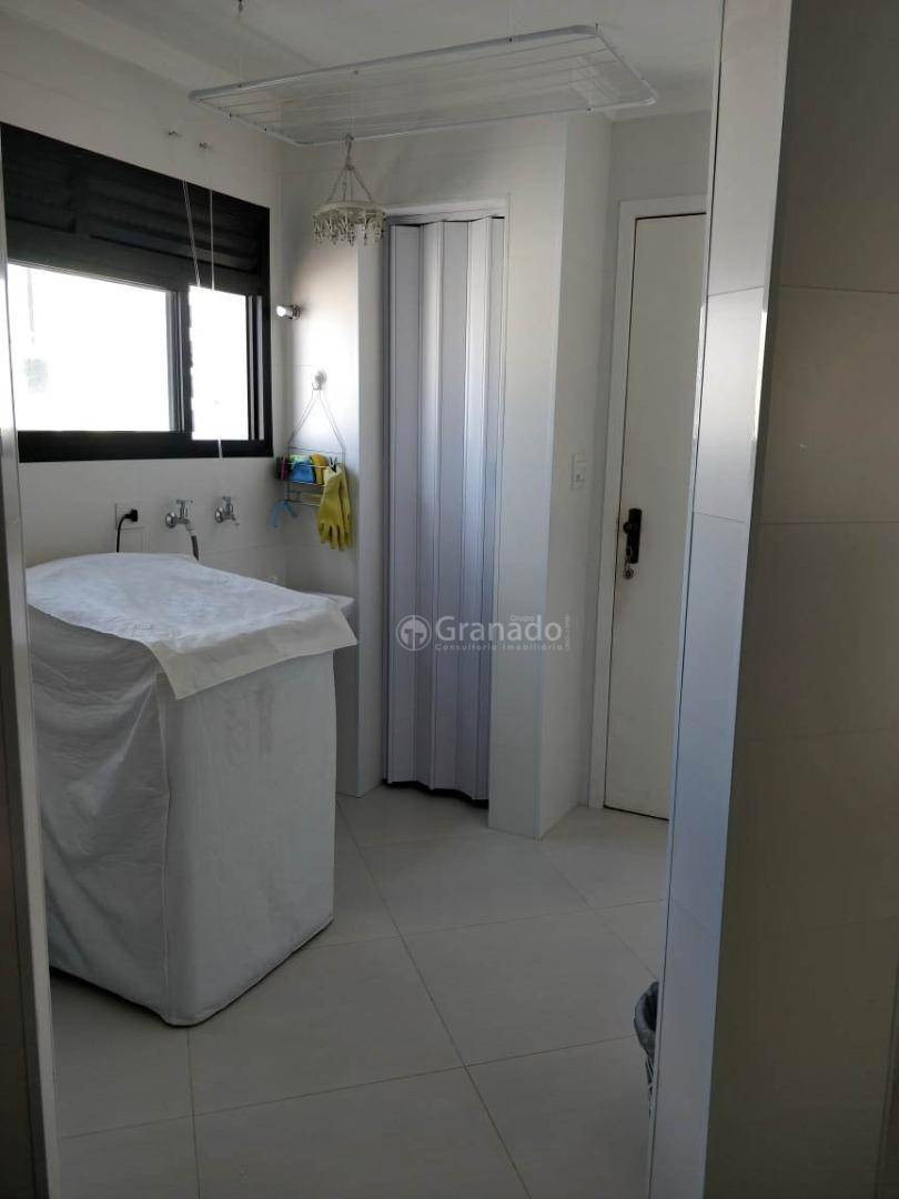 Apartamento à venda com 3 quartos, 96m² - Foto 3