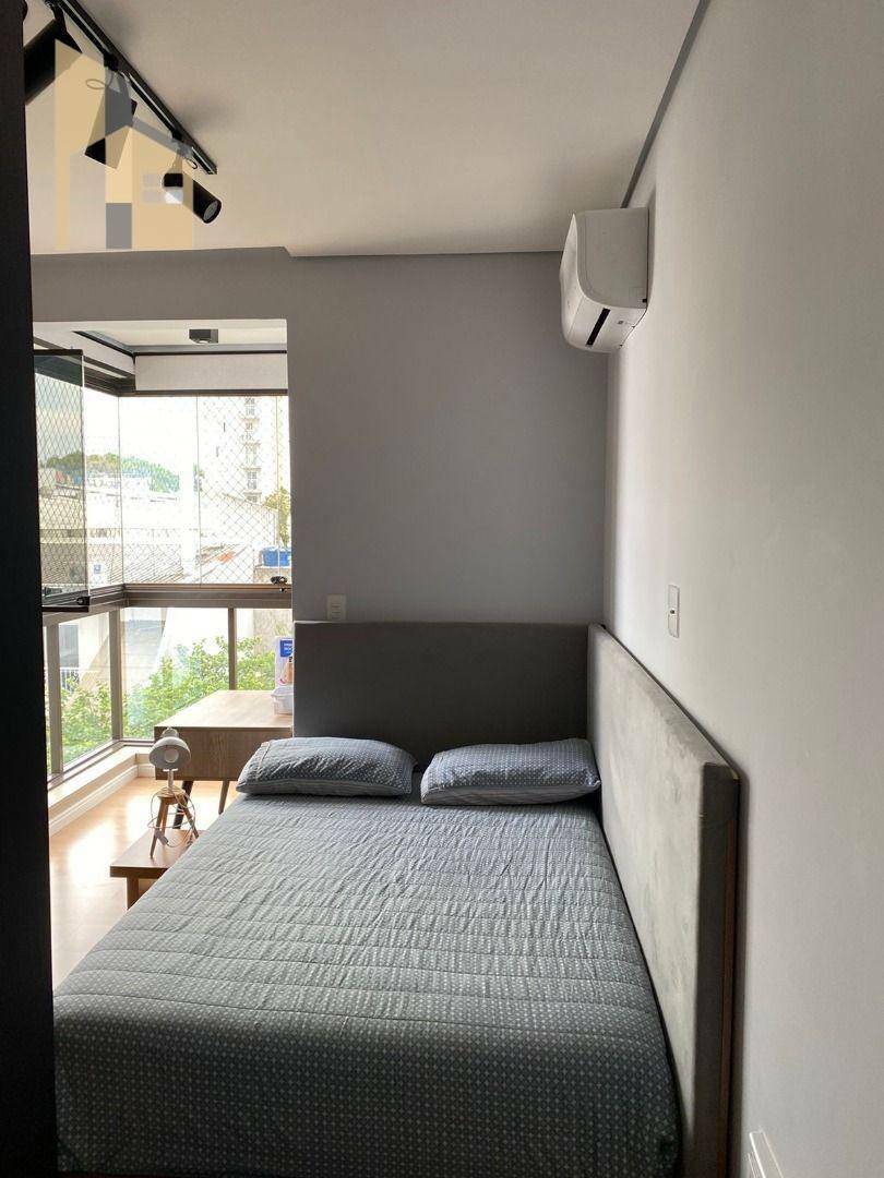 Apartamento à venda com 3 quartos, 155m² - Foto 14