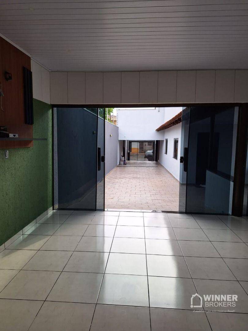 Casa à venda com 5 quartos, 273m² - Foto 5